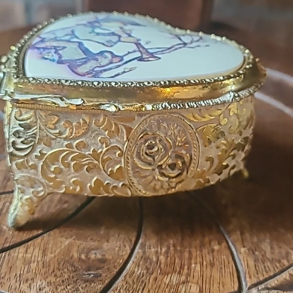 Vintage Footed Jewelry Box Trinket Box Heart Shape Hummel Boy w/ Bird Flute